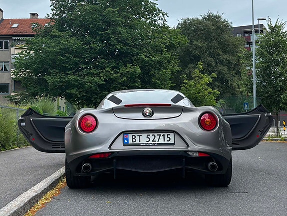 Alfa Romeo 4C 6 of 10
