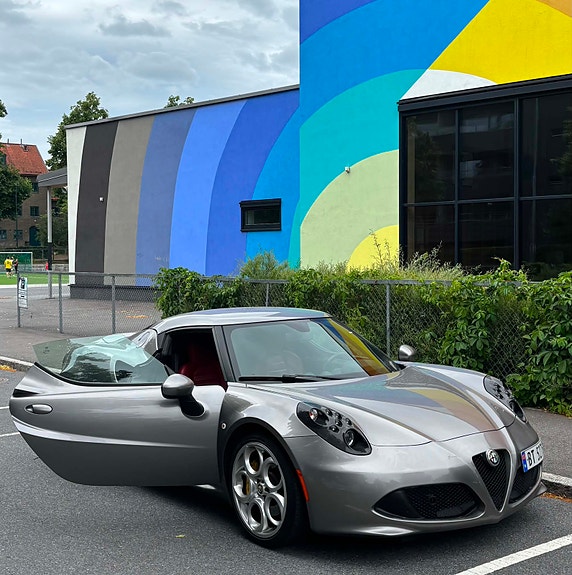 Alfa Romeo 4C 5 of 10