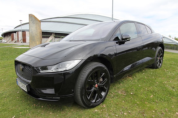Jaguar I-PACE 6 of 30