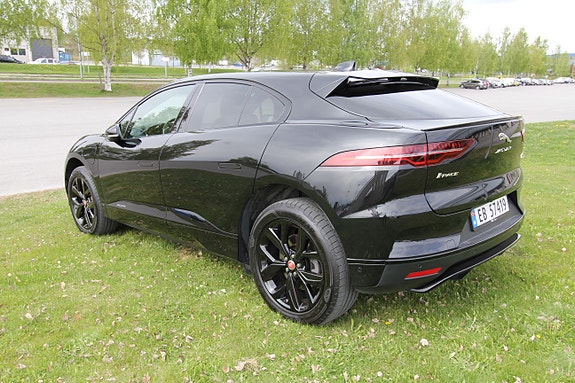 Jaguar I-PACE 11 of 30