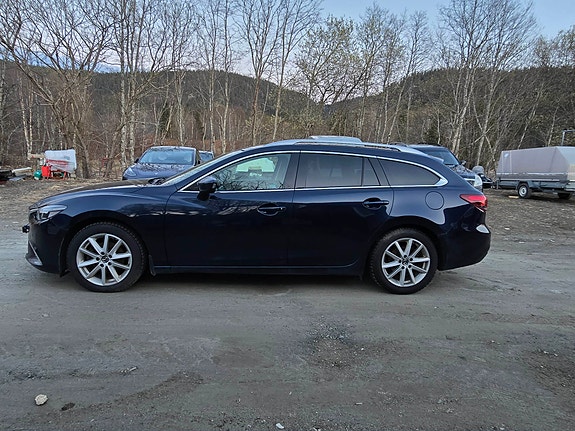 Mazda 6 2 of 13
