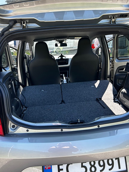 Seat Mii 8 of 19