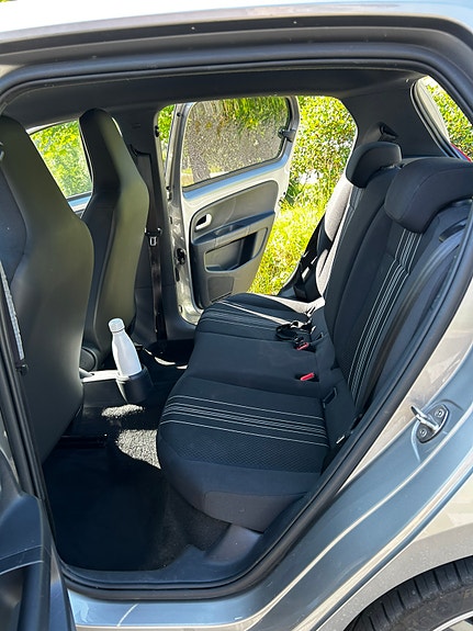 Seat Mii 9 of 19