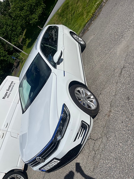 Volkswagen Passat 4 of 5