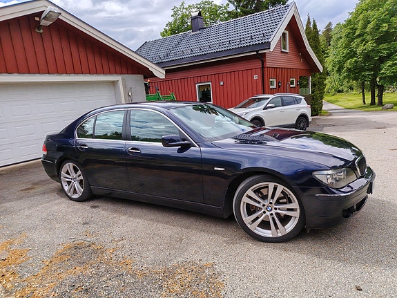 BMW 730d 2 of 22