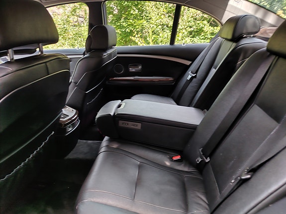 BMW 730d 14 of 22