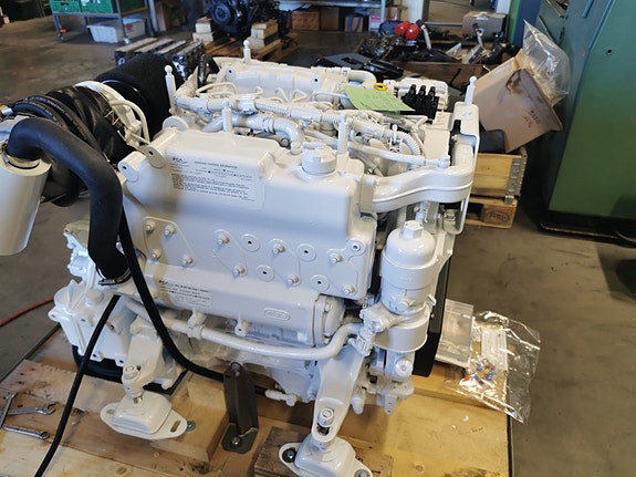 VM Motori 170HK med girboks selges 3 of 3