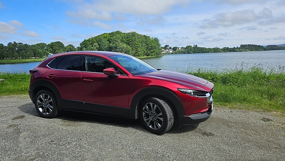 Mazda CX-30 2 of 5