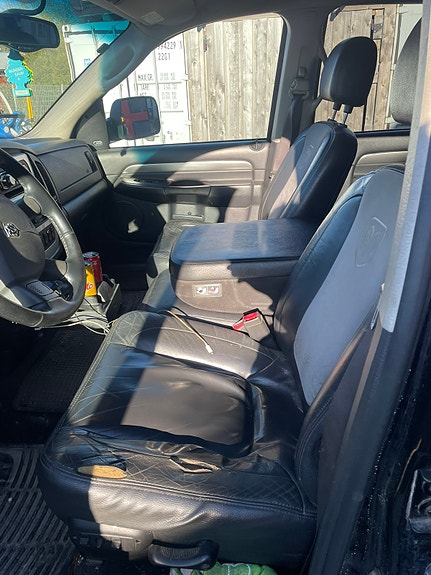 Dodge RAM 22 of 23