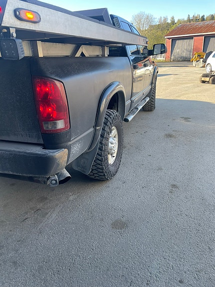 Dodge RAM 15 of 23