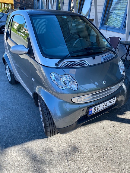 Smart Fortwo 2 of 9