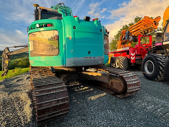Kobelco SK260SRNLC-3 3 of 5