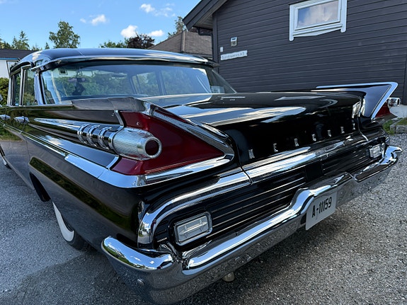 Mercury Andre 16 of 30