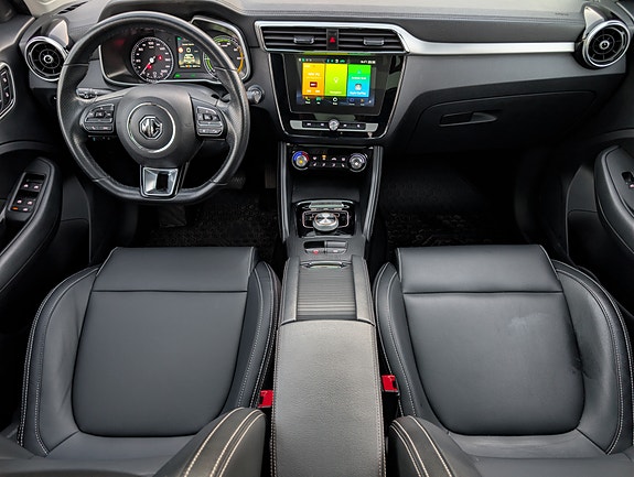 MG ZS EV 7 of 9