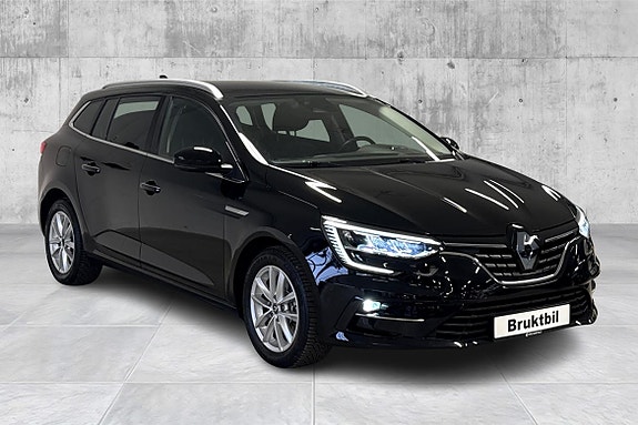 Renault Megane E-Tech 4 of 5