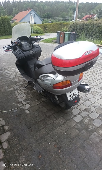 Suzuki AN 650 Burgman 5 of 5