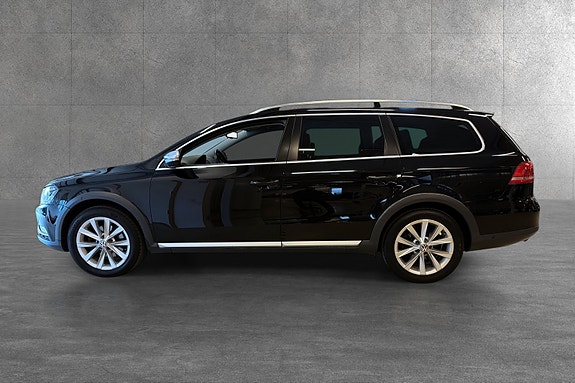 Volkswagen Passat 7 of 15