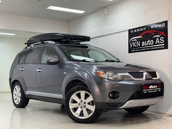 Mitsubishi Outlander 2 of 5