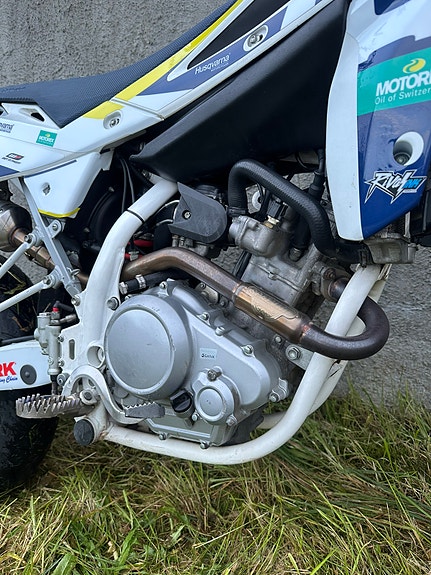 Husqvarna SM 125 14 of 21