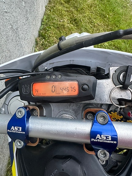 Husqvarna SM 125 9 of 21