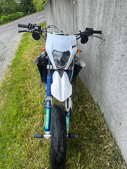 Husqvarna SM 125 6 of 21
