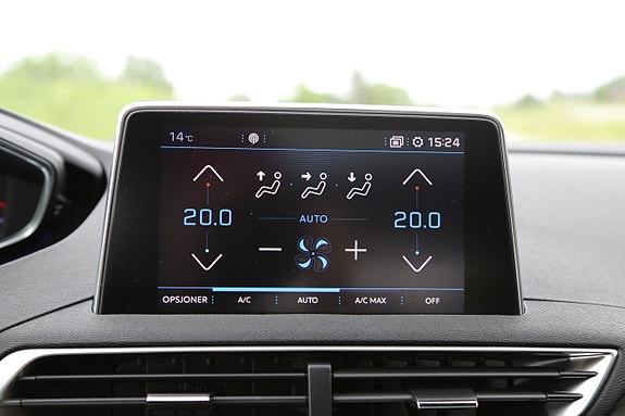 Peugeot 3008 10 of 19