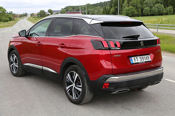 Peugeot 3008 2 of 19