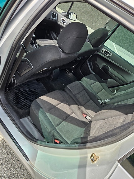 Peugeot 307 SW 13 of 20