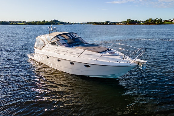 Fairline 38 Targa, forlenget badeplattform,  Motorer 2007 /Gi bud 26 of 30
