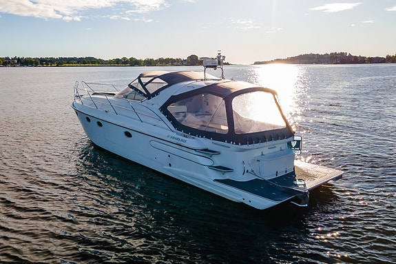 Fairline 38 Targa, forlenget badeplattform,  Motorer 2007 /Gi bud 21 of 30