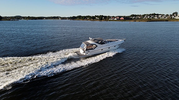 Fairline 38 Targa, forlenget badeplattform,  Motorer 2007 /Gi bud 10 of 30