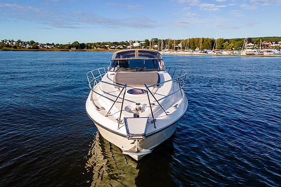 Fairline 38 Targa, forlenget badeplattform,  Motorer 2007 /Gi bud 3 of 5