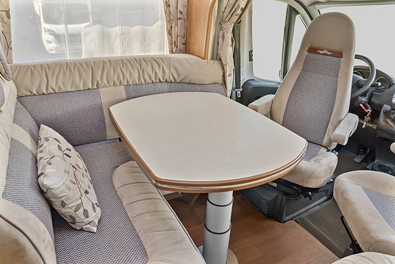 Carthago CHIC C-LINE T 4.8 | Lithium | Solcelle | AC | 3 of 5