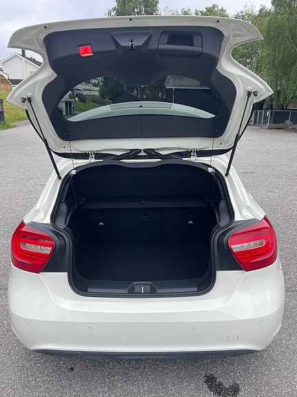 Mercedes-Benz A180 5 of 14