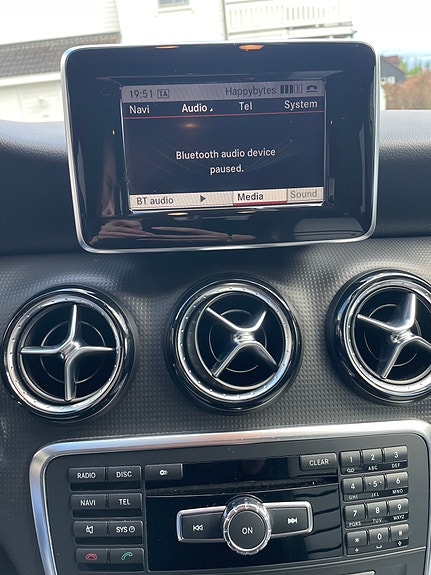 Mercedes-Benz A180 8 of 14