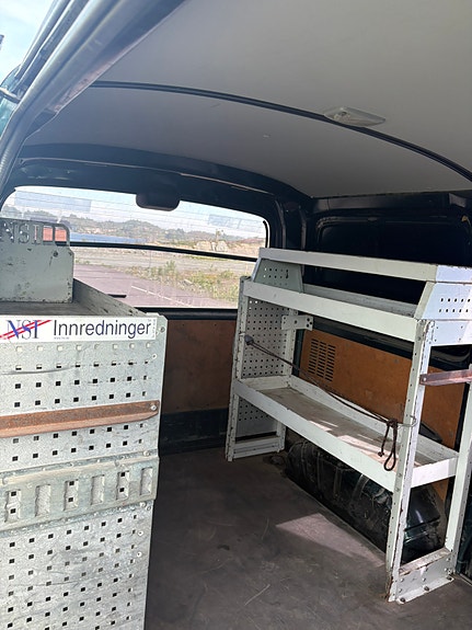 Toyota HiAce 20 of 30