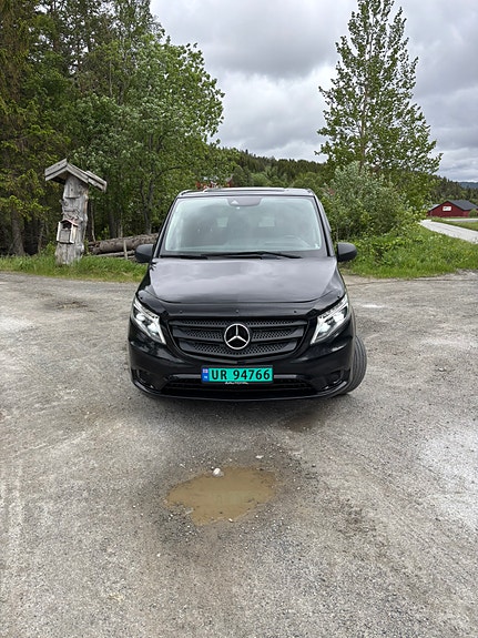Mercedes-Benz Vito 119 2 of 5