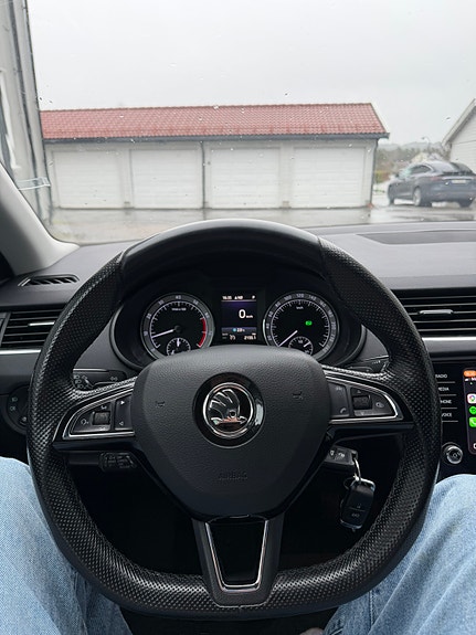Skoda Octavia 11 of 23