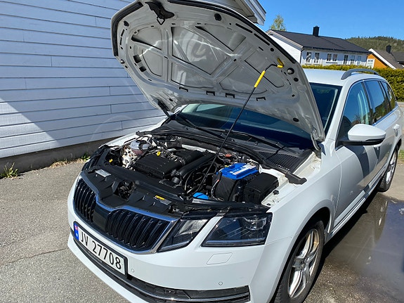 Skoda Octavia 17 of 23