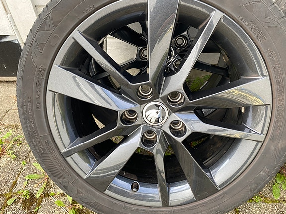 Skoda Octavia 14 of 23
