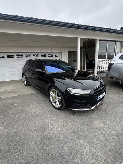 Audi A6 allroad 2 of 27
