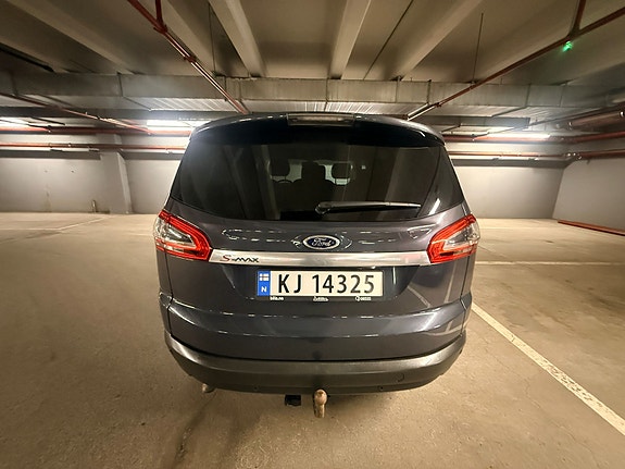 Ford S-MAX 6 of 16