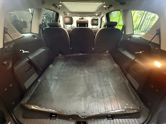 Ford S-MAX 15 of 16