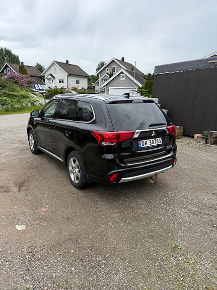 Mitsubishi Outlander 5 of 5