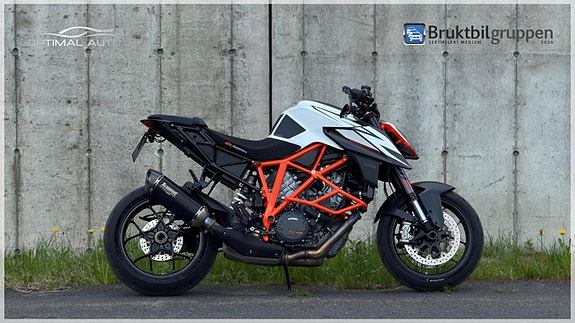 KTM 1290 Super Duke R Track Pack/Quickshift/Akra/1-eier/CC/