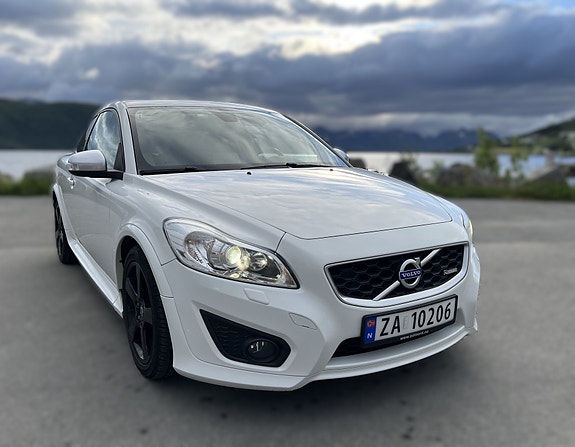 Volvo C30 3 of 5
