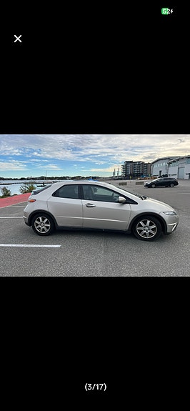 Honda Civic 4 of 5