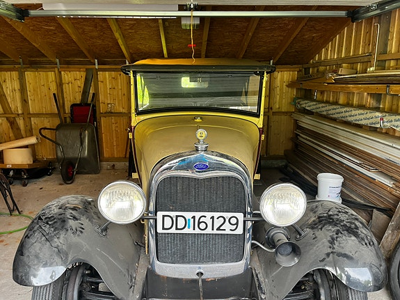 Ford Model A 1929 photo 2