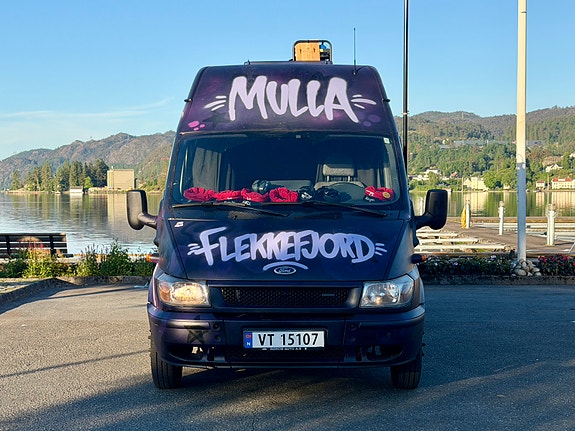 Ford Transit 4 of 5