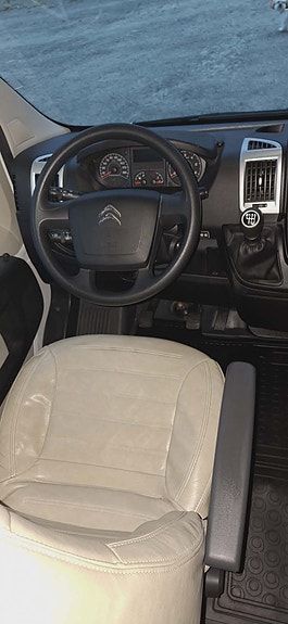 Citroen P.LA 3 of 5